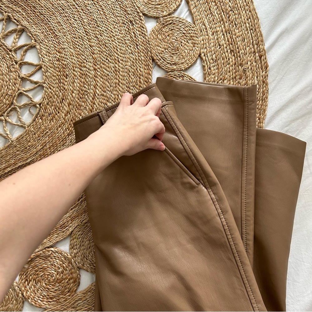 Babaton Command Cropped Pant - Picture 15 of 16